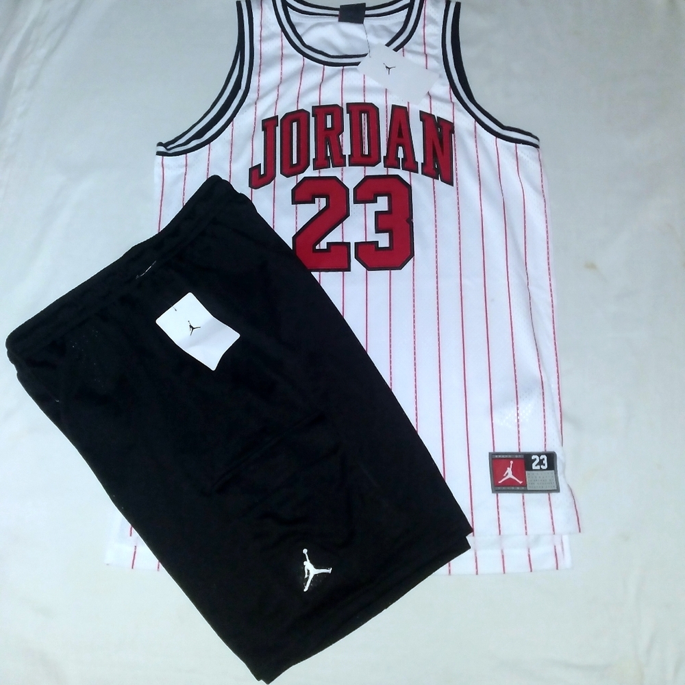 Jordan Boys Youth 2pc Cargo Jersey Set Short Set- XL